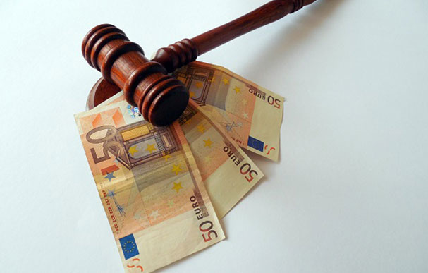 Geld_bankhamer